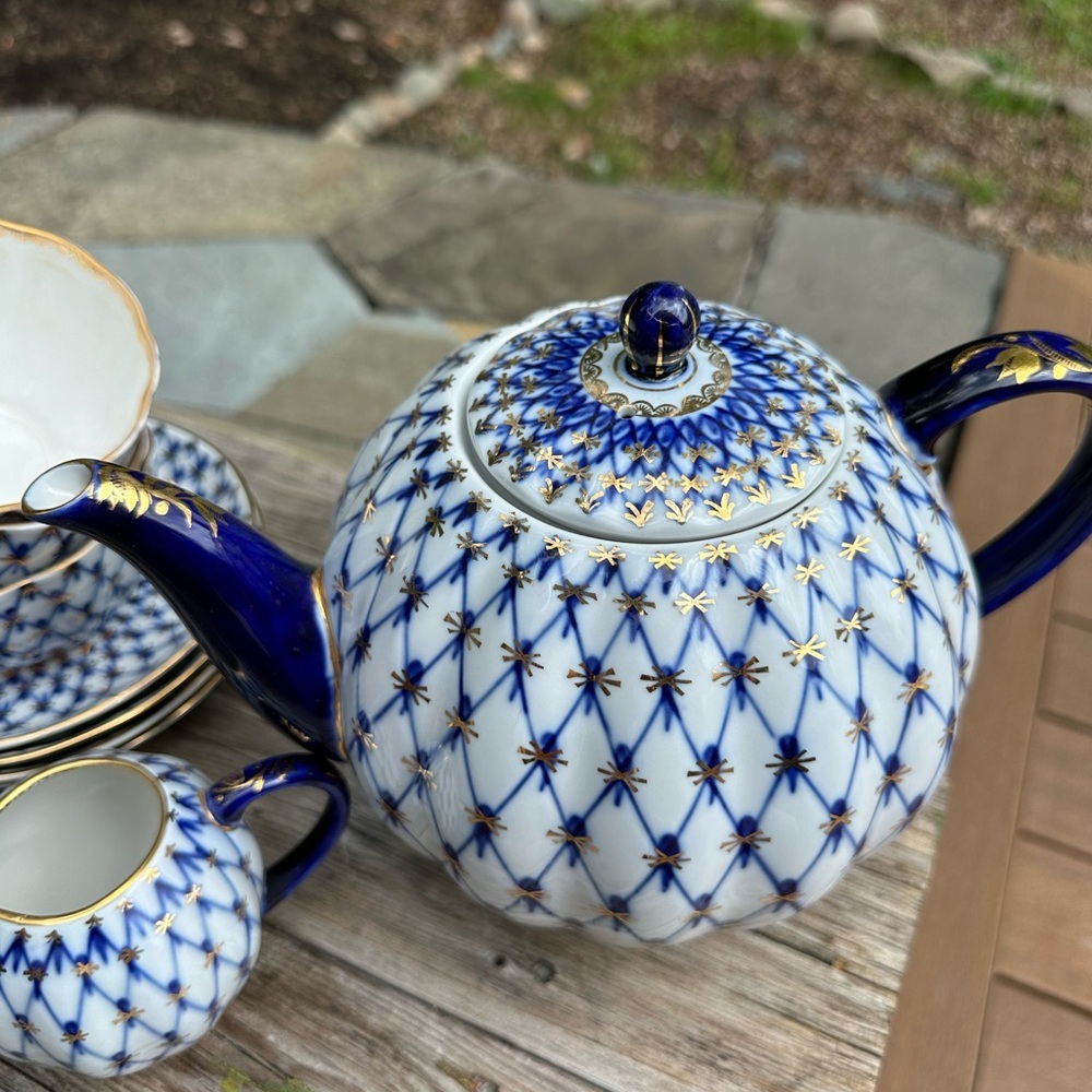 LOMONOSOV IMPERIAL PORCELAIN TEA SET SERVICE TULIP COBALT collectible/ Russia